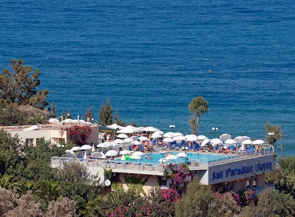 Вид на пляж отеля