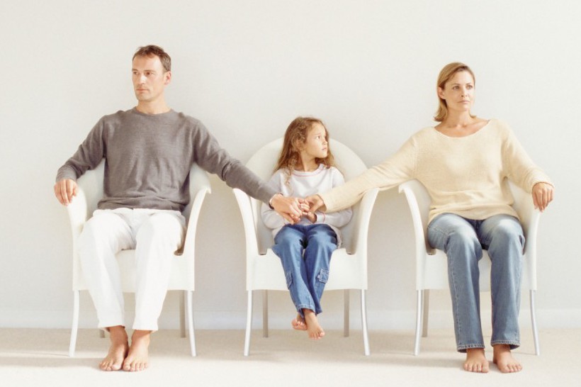 Что делать, если родители разводятся? Как помочь ребенку пережить развод родителей