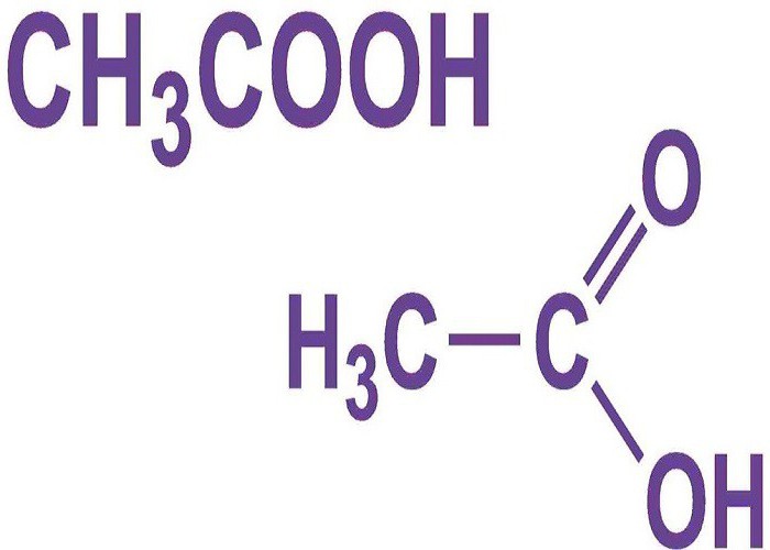 Уксусная кислота содержит примеси уксусного альдегида и этанола при обработке образца кислоты
