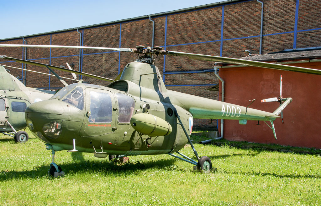 Mi-1 helicopter