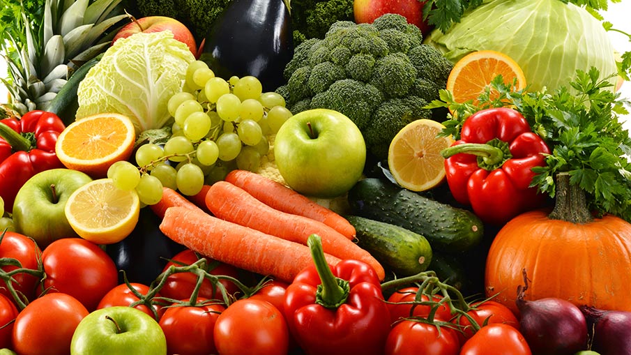 Овощи и фрукты богаты клетчаткой