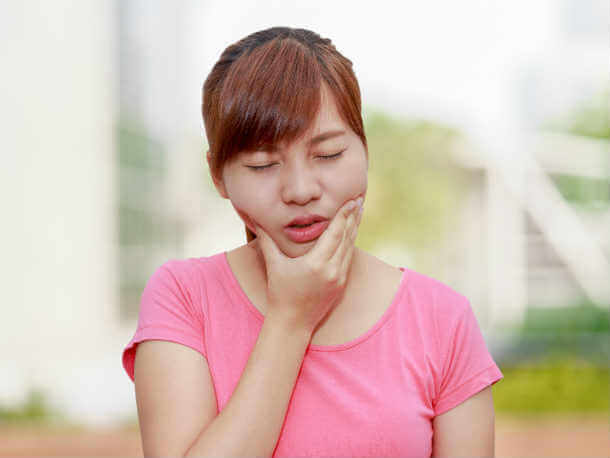 Симптомы мукозита слизистой рта