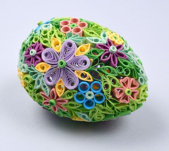 Quilling easter eggs