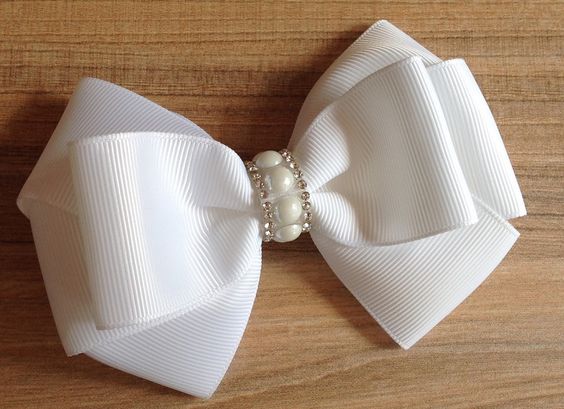 white elegant bow