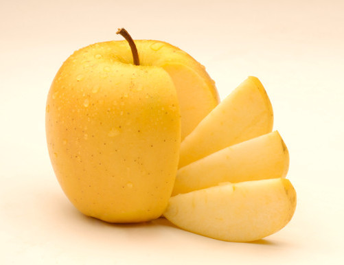 сладкое яблоко сорт "голдэн"