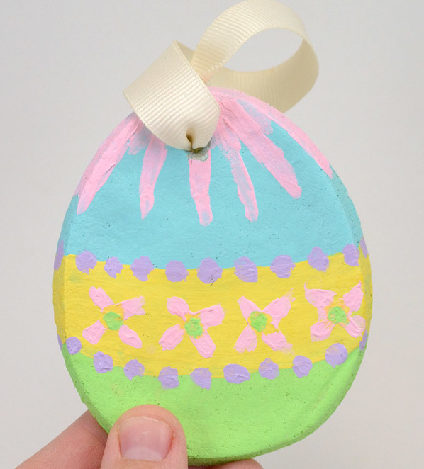 easter egg painting