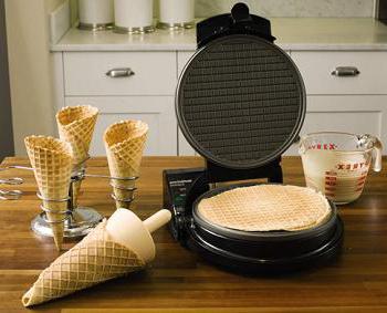 thin waffle maker reviews