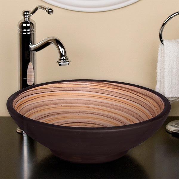 round sink on the countertop