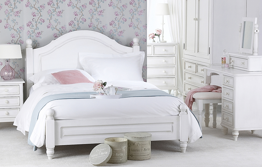Спальня в белых тонах: модные тенденции, цветовые акценты, интересные идеи, стилистика интерьера и советы дизайнера