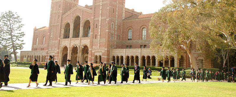 выпускники Калифорнийского университета