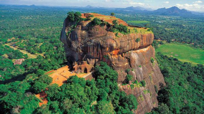 Sri Lanka in October where it is better to relax