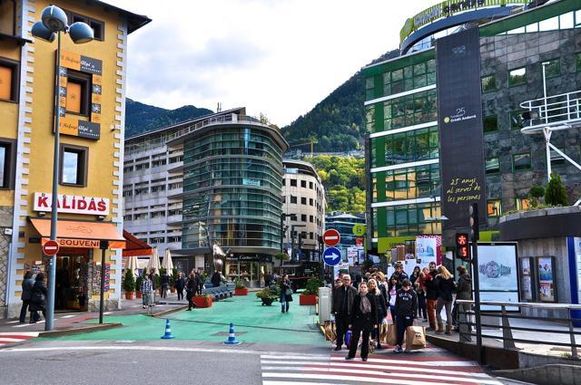 Andorra shopping