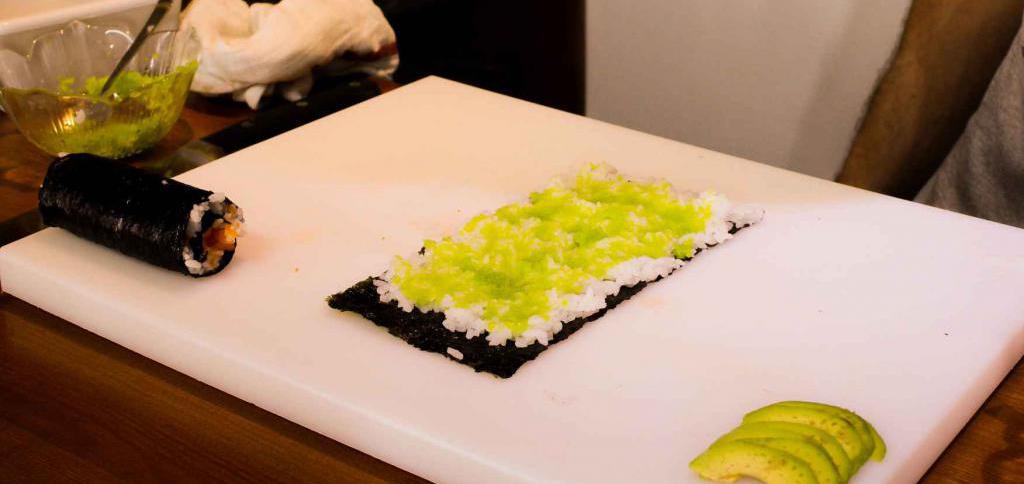 Как приготовить суши роллы дома