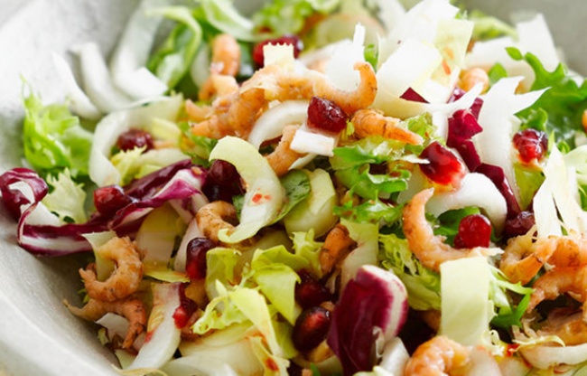 Pomegranate and Shrimp Salad