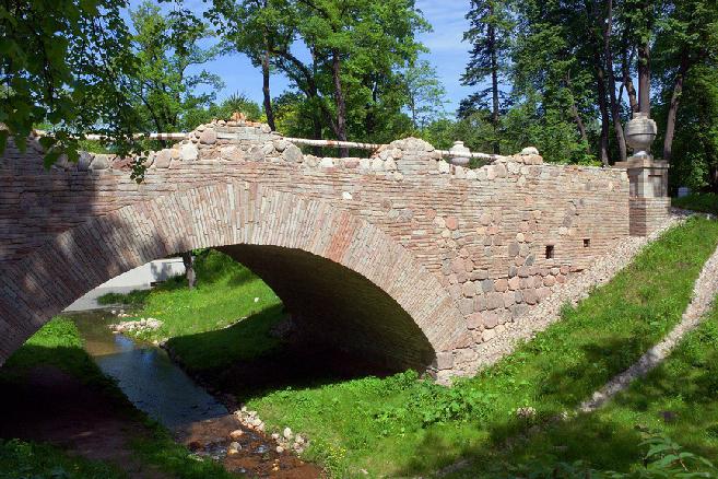 Александрийский парк в петергофе фото