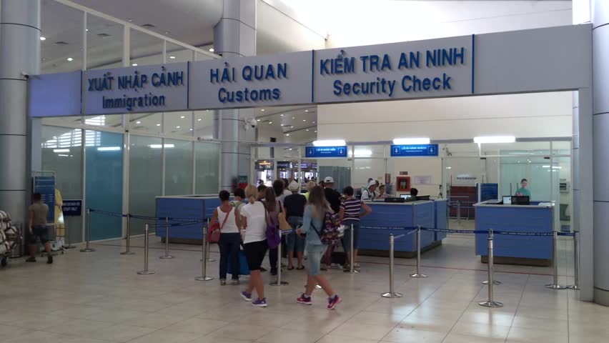 Нячанг аэропорт таможенный и паспортный контроль