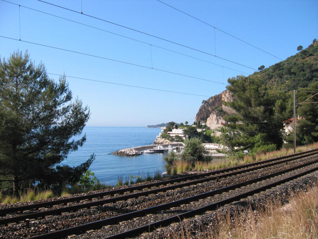 Nice to Monaco by train