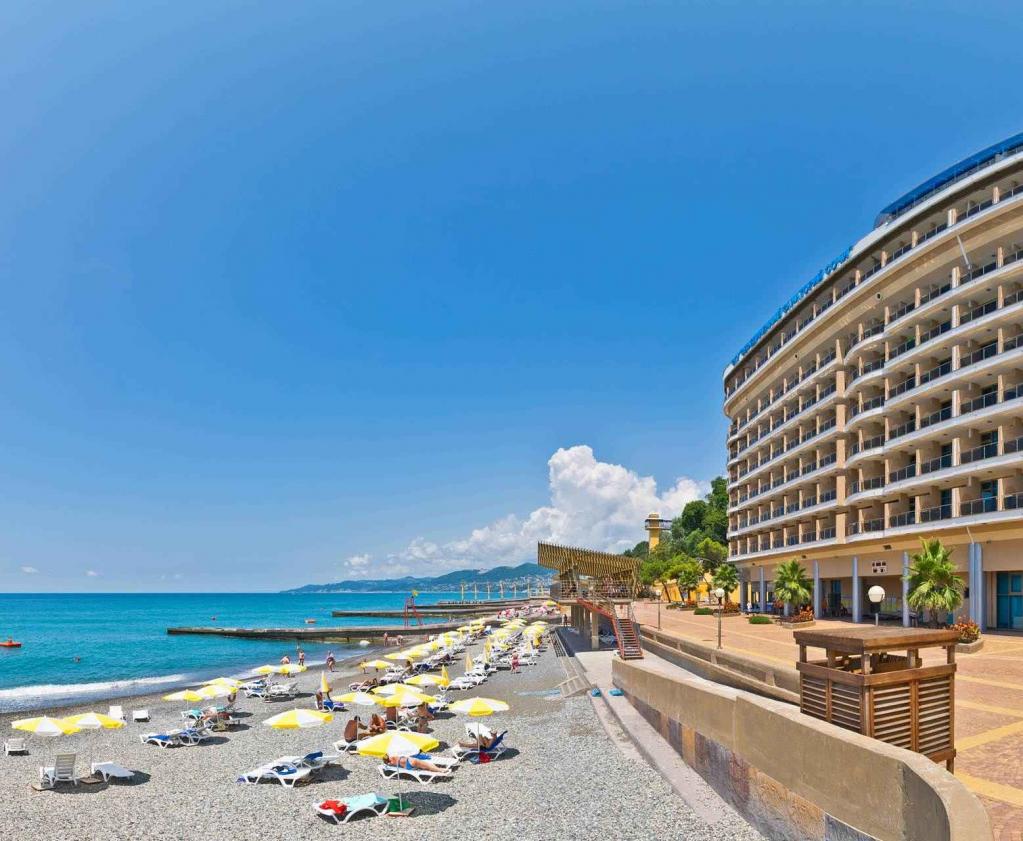 Sanatorium "Sochi", the building "Seaside", the beach