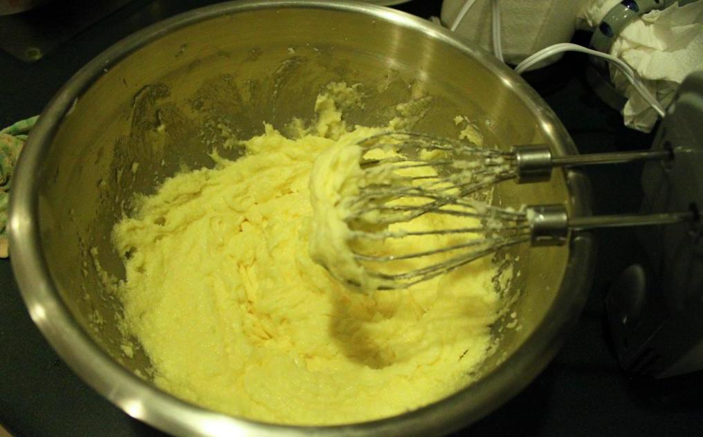 Масляный крем для торта "Гляссе"