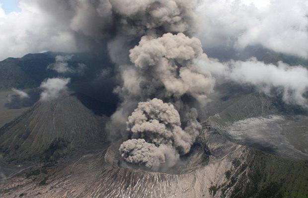 Извержение вулкана на бали