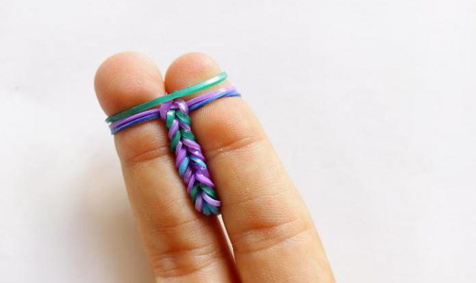 how to weave a bracelet of rubber without a machine tool on a fork