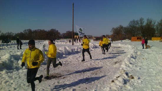 Спортсмены на пробежке