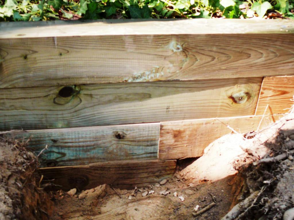 Ремонт столбчатого фундамента деревянного дома