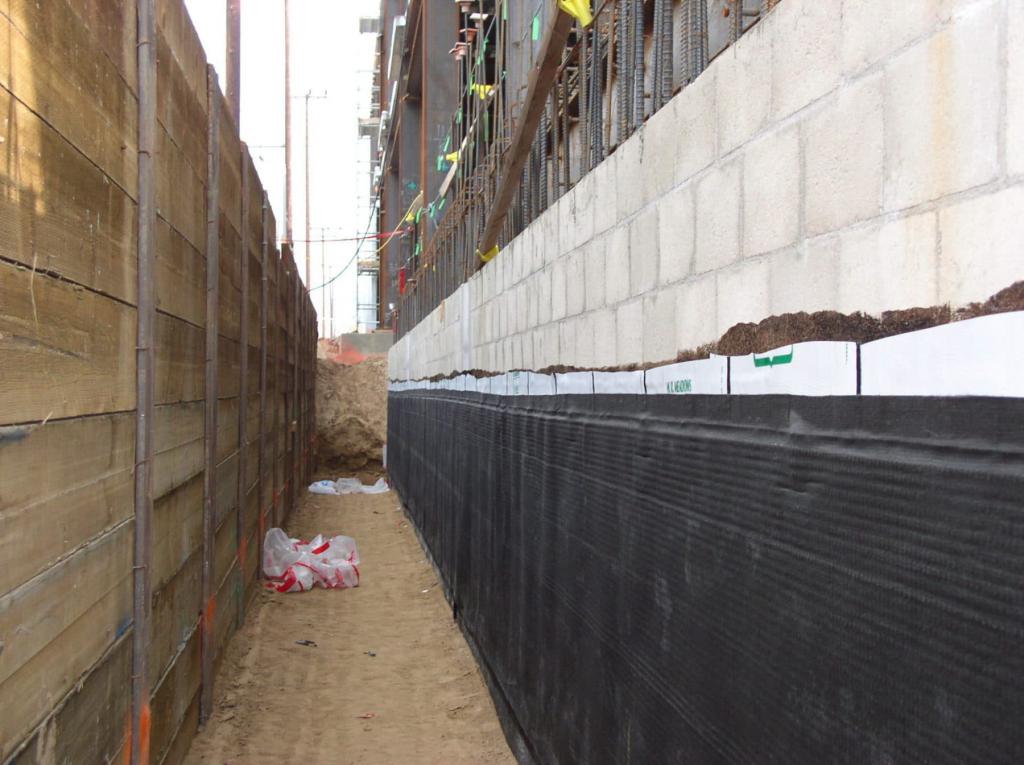 Vertical foundation waterproofing