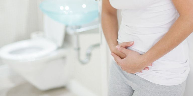 are there any discharge with cystitis in women