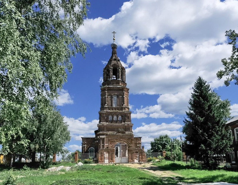 Церковь в деревне Гора