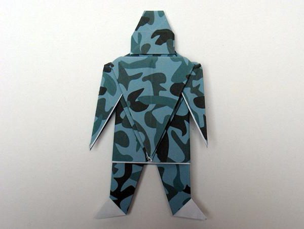 how to make a soldier out of paper with your own hands