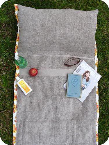 do-it-yourself blanket for the beach