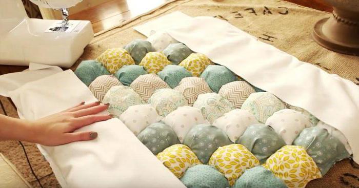 how to sew a bombon blanket