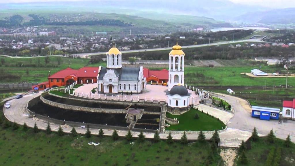 Свято -Георгиевский женский монастырь на горе