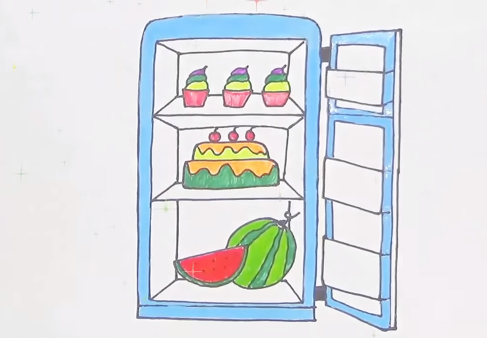 Открытый холодильник