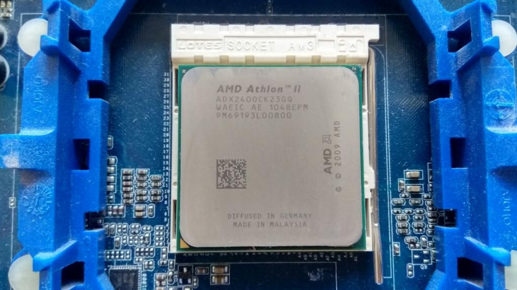 Процессор AMD Athlon II x2 240