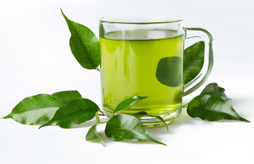 Green tea invigorates, tones