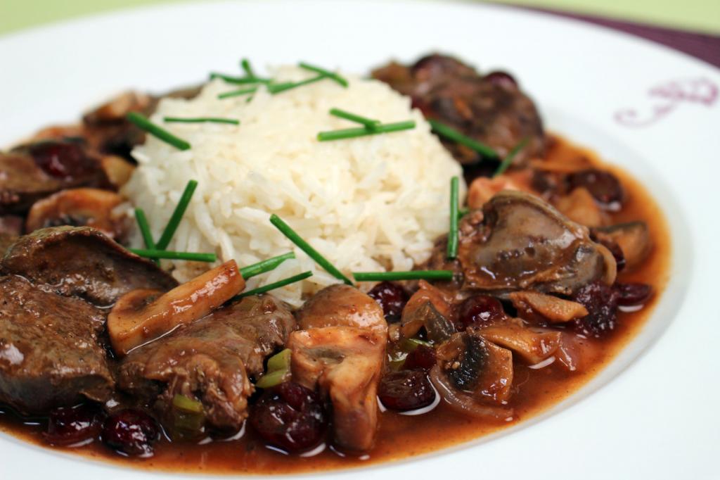 Rice with liver in a slow cooker