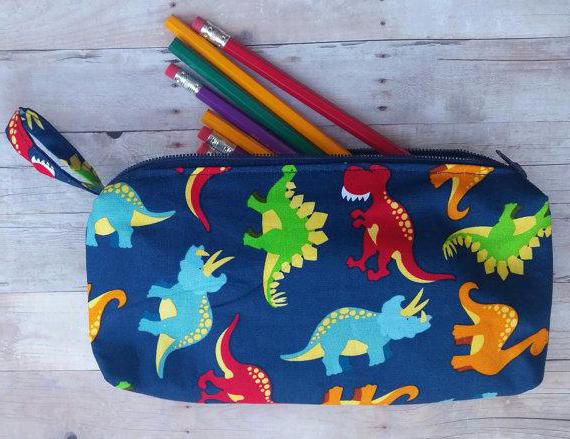 riddles about a pencil case for children