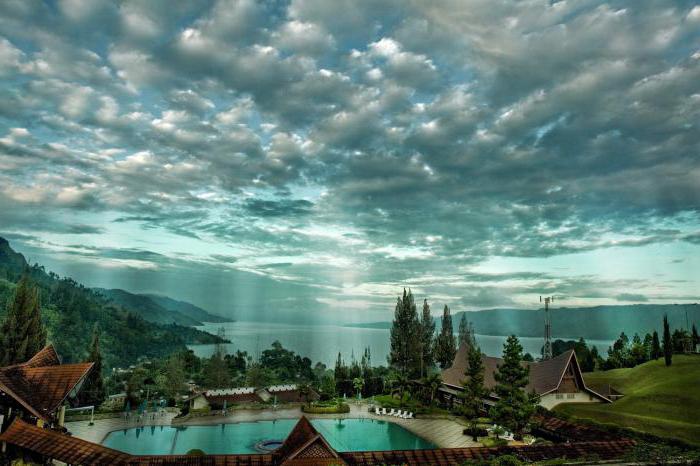озеро Тоба Суматра Индонезия