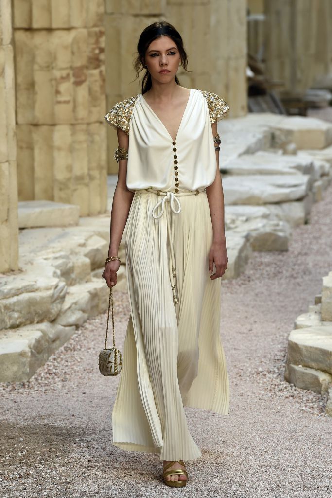 платье шанель в греческом стиле