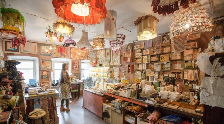 interior of the museum of russian dessert