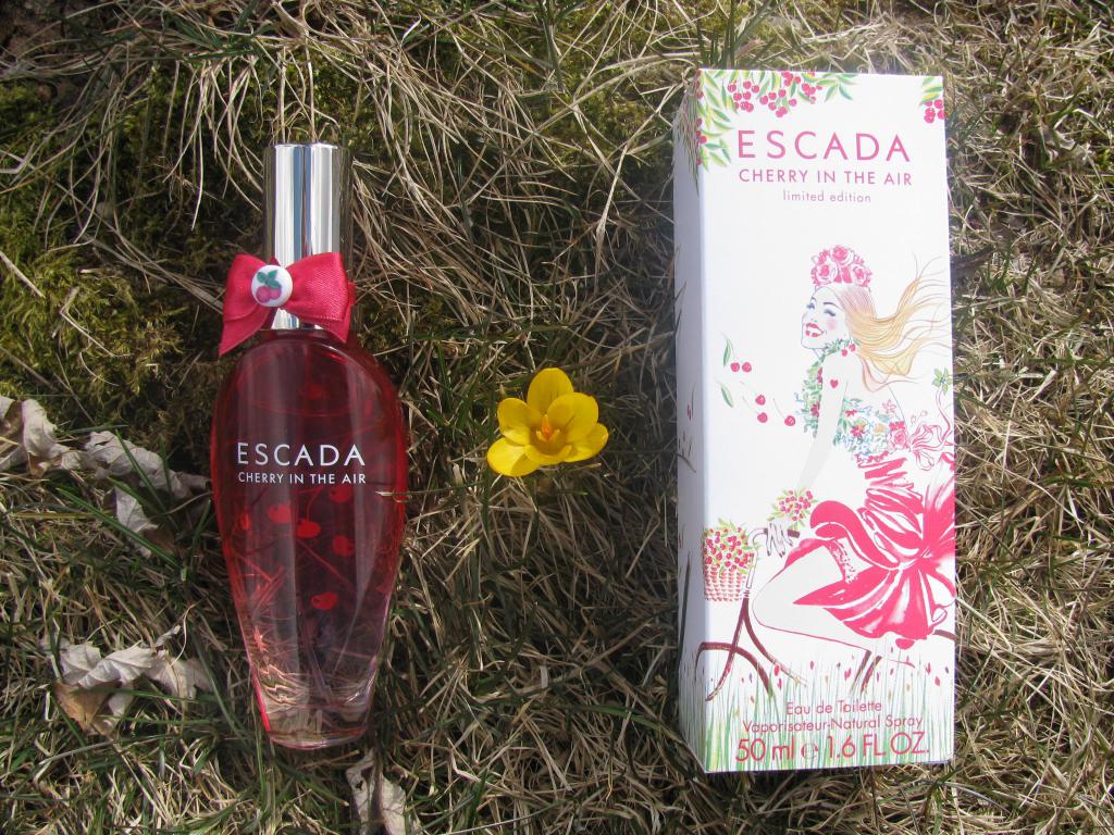 Escada Cherry in the Air