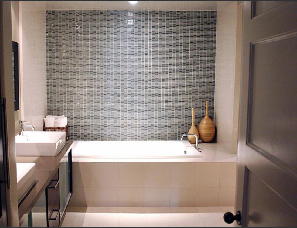 Дизайн интерьера в маленькой ванной