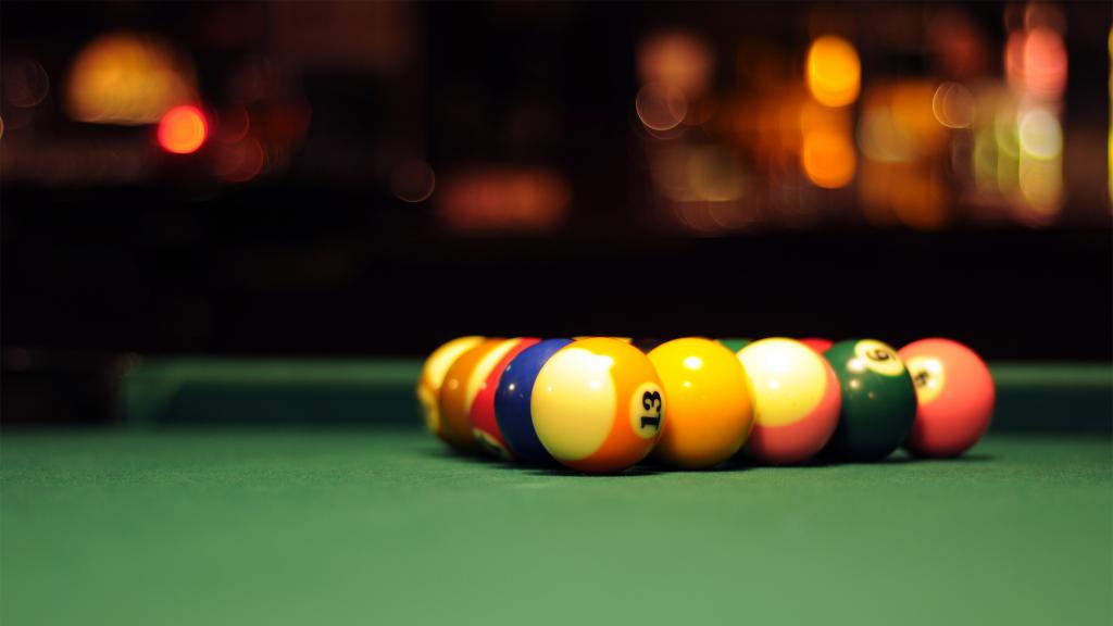 Balls on a pool table