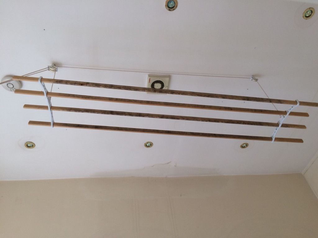 Ceiling dryer design