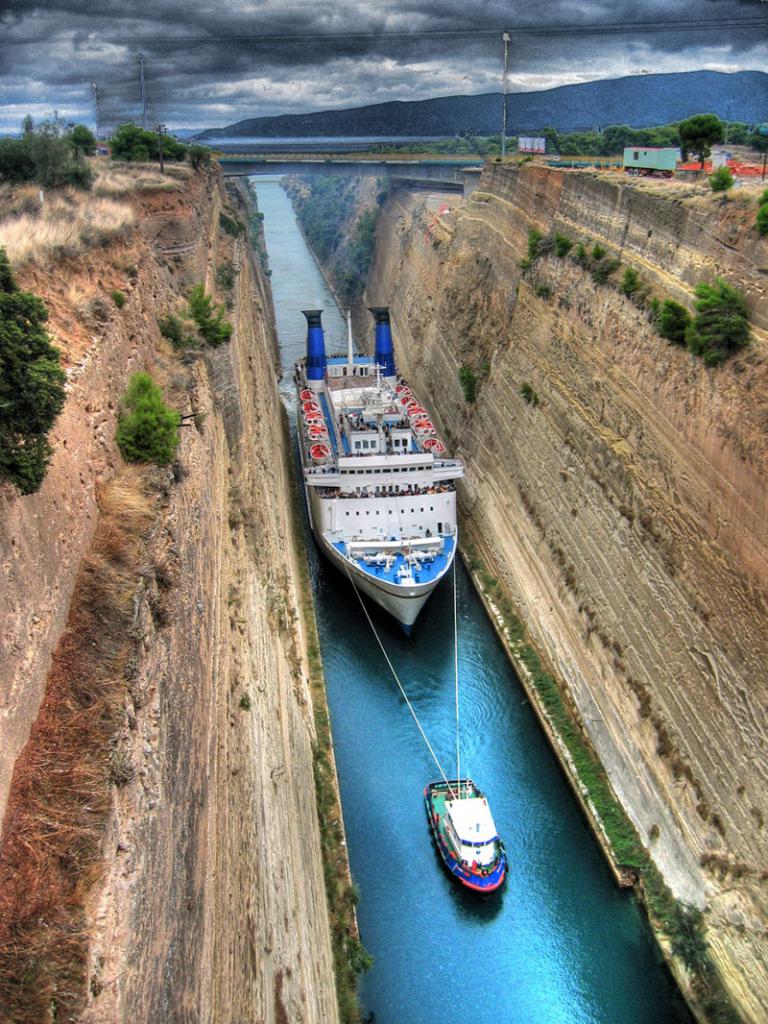 View of the channel with the ship