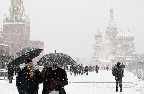 сильный снегопад в Москве