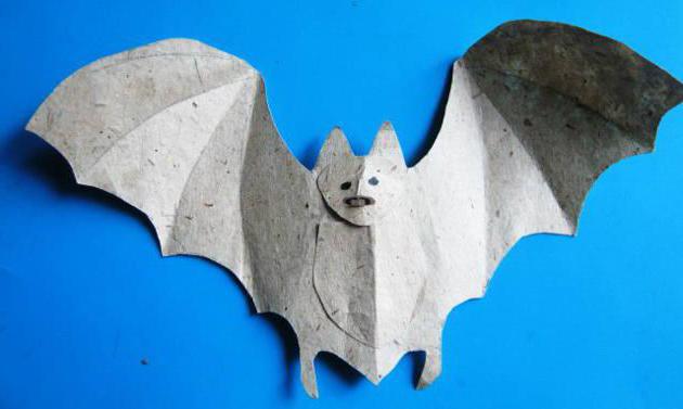 how to make a bat out of paper