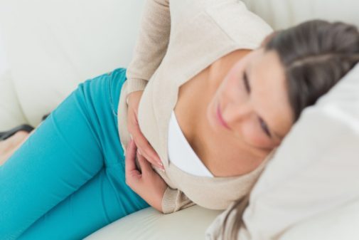Симптомы мочекаменной болезни у женщин